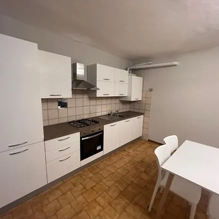 Grande Bilocale Al Centro Di Via Roma Appartement Cuneo